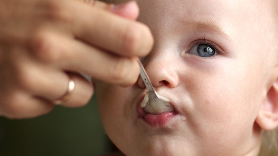 การป้อนอาหารทารกอย่างถูกสุขอนามัย